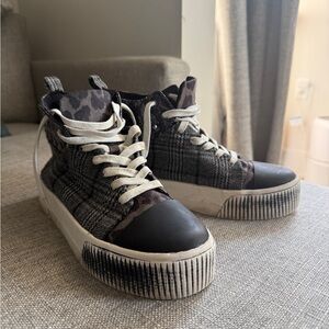 Jessica Simpson Black and Gray Plaid Sneakers